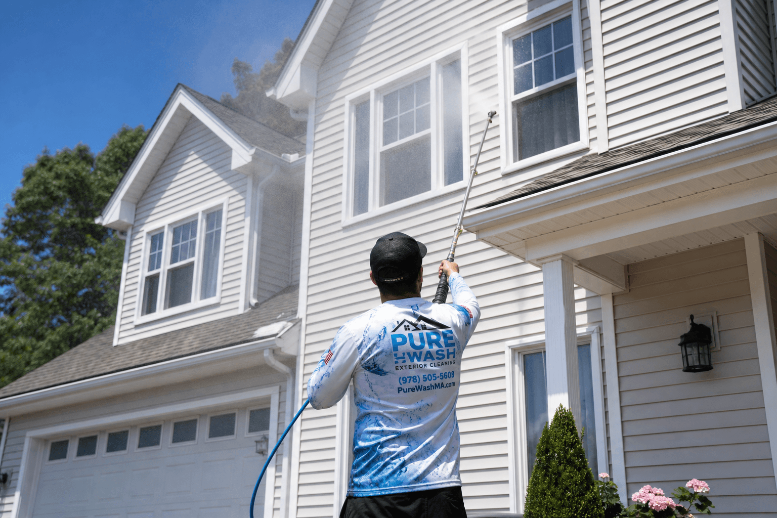 House soft wash by AquaPro Pressure Wash