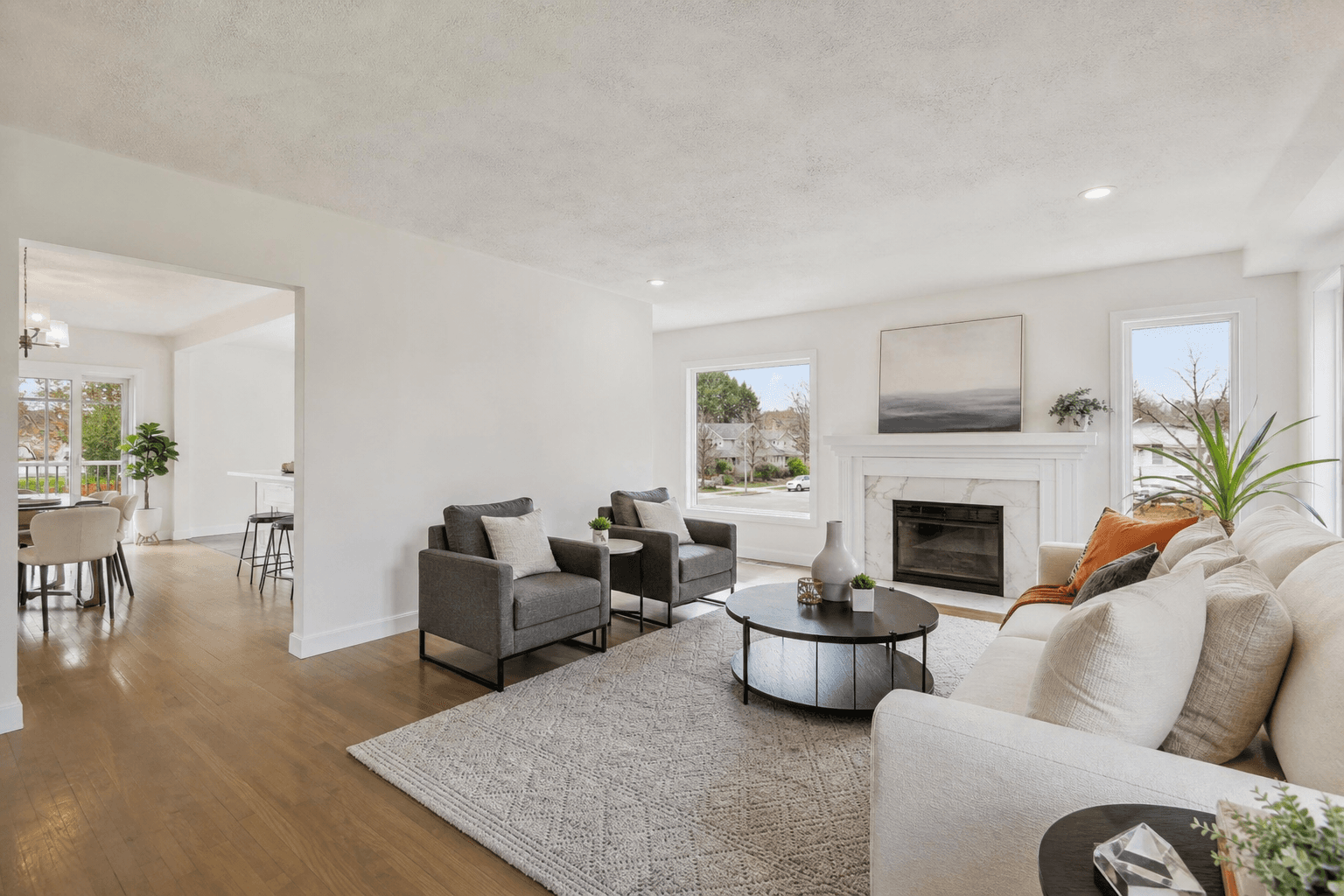 Interior living room with premium paint finish by AquaPro Painting